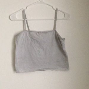 2 pack of cropped tank tops